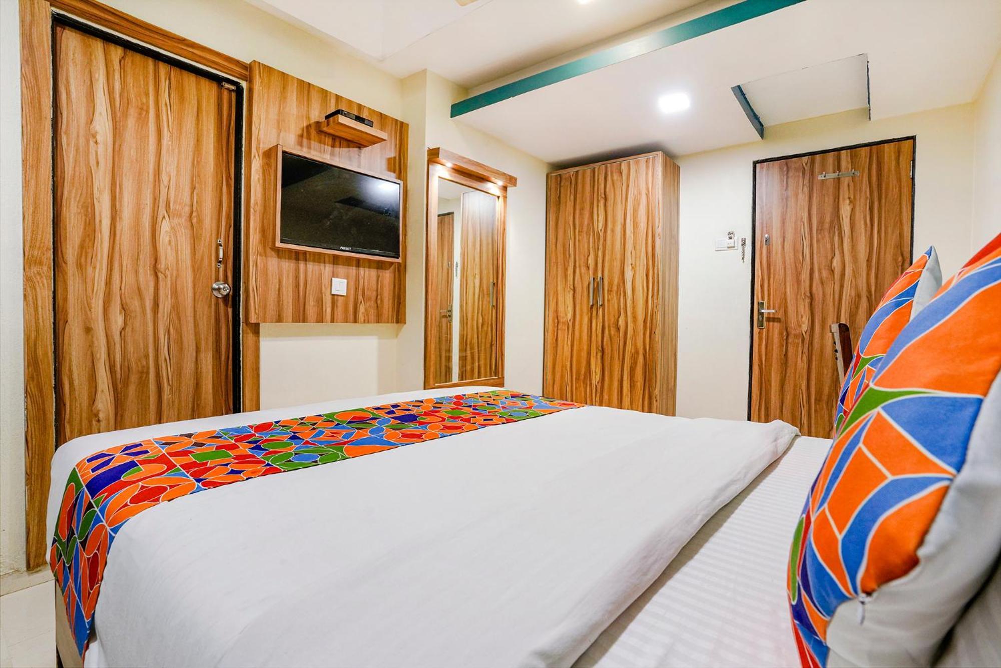 Fabexpress Amber Corp Inn - Nr Nesco Exhibition Center Bombay Extérieur photo